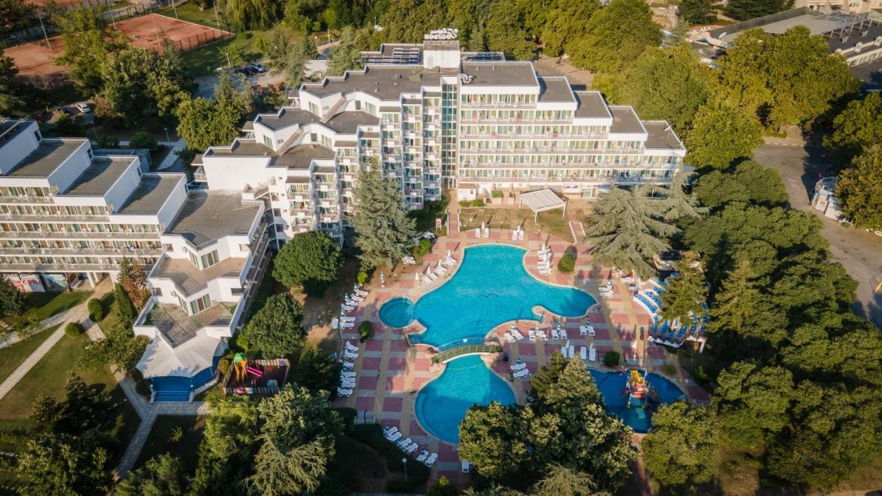 Hotel Laguna Garden Albena Exterior foto